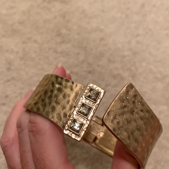 Lia Sophia That’s A Wrap Cuff Bracelet Hammered Gold - Picture 5 of 5